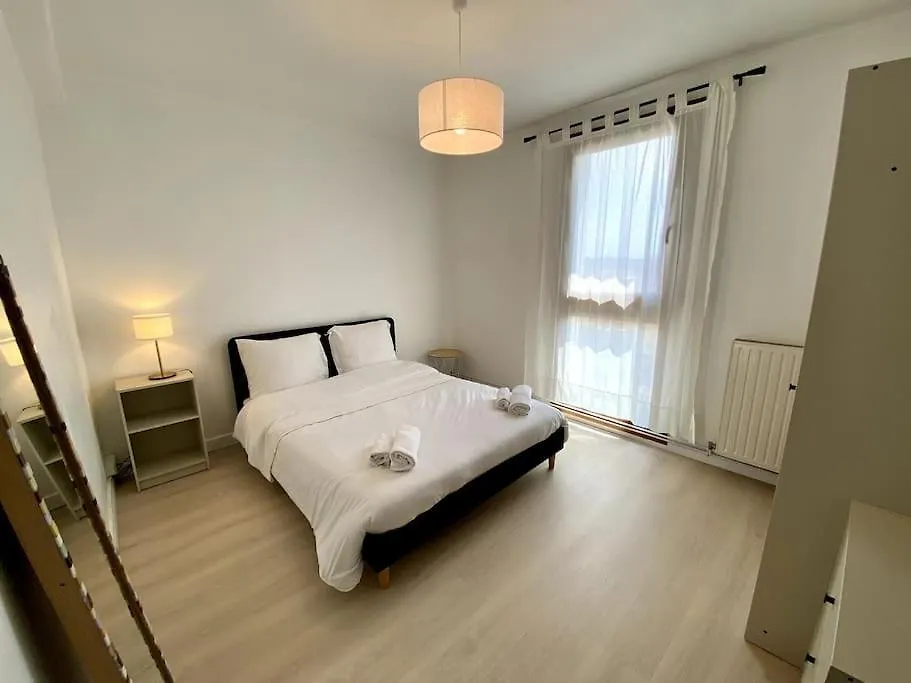 T4 Proche Centre Ville: 6 Pers - Balcon - Clim Avignon Apartmán