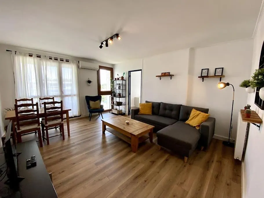 T4 Proche Centre Ville: 6 Pers - Balcon - Clim Avignon