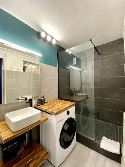 T4 Proche Centre Ville: 6 Pers - Balcon - Clim Avignon Apartment